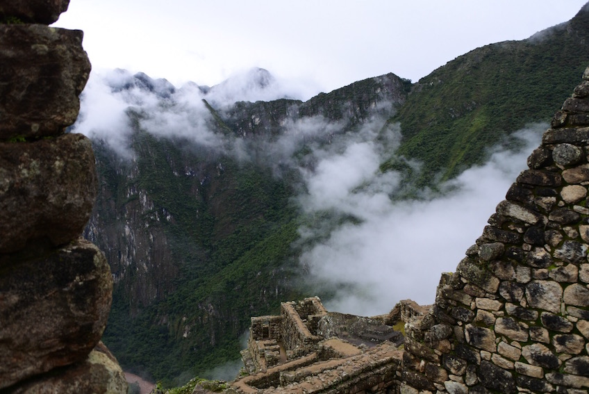 Machu-picchu-nuages-5