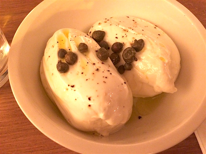 Louie-Louie-burrata