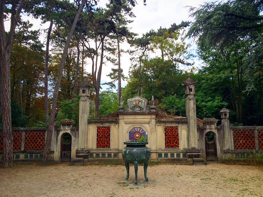 Jardin-d-agronomie-tropicale-enceinte-chinoise