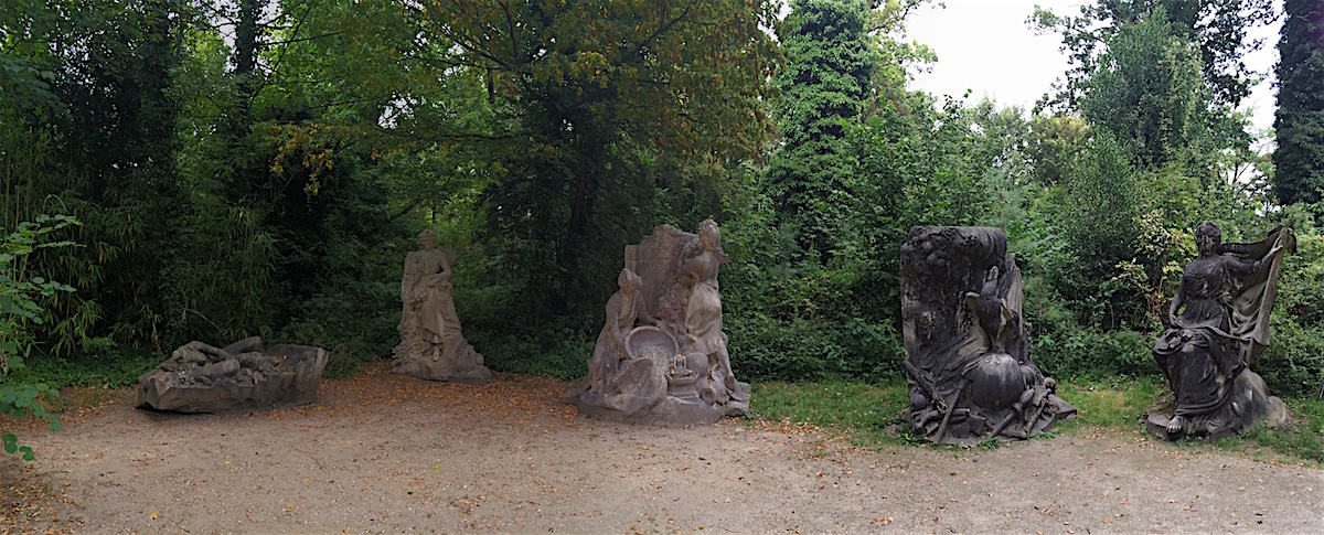 Jardin-d-agronomie-tropicale-statues-cambodge