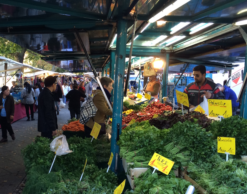 berlin-maybachufer-turkish-markt-1