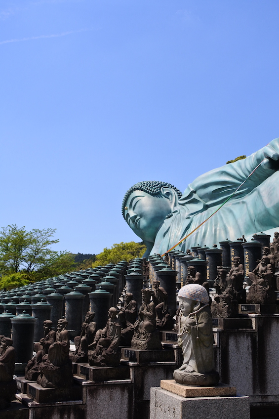 Le bouddha couché du temple Nanzo-in à Fukuoka