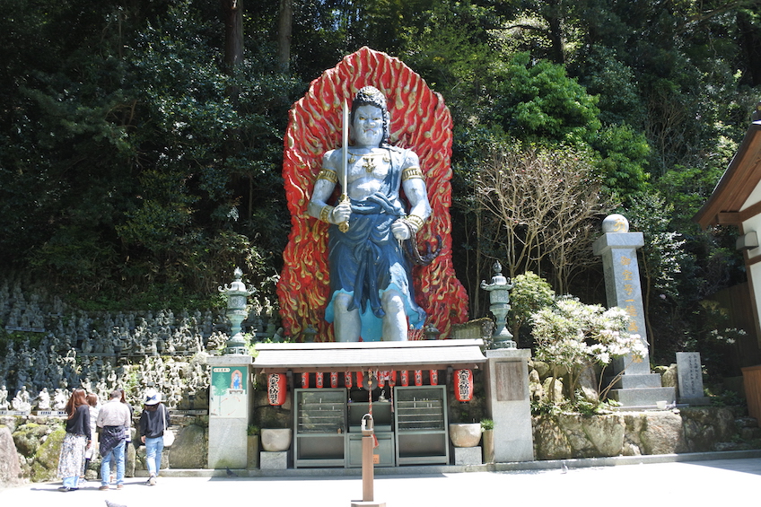Temple Nanzoin Fukuoka
