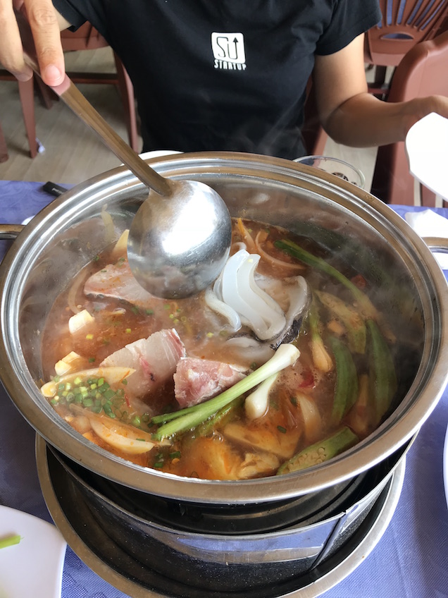 Hot pot fruits de mer Quy Nhon
