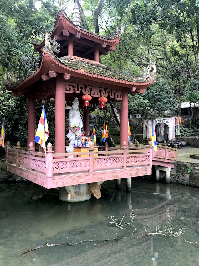 Temple Long Van Pagode Parfumee Hanoi