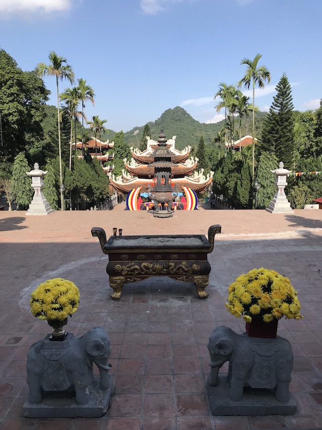 Temple Thien Tru Pagode Parfumee