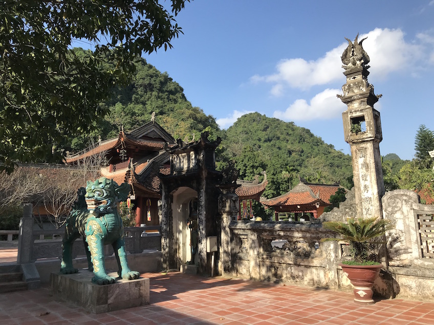 Temple Thien Tru Pagode Parfumee