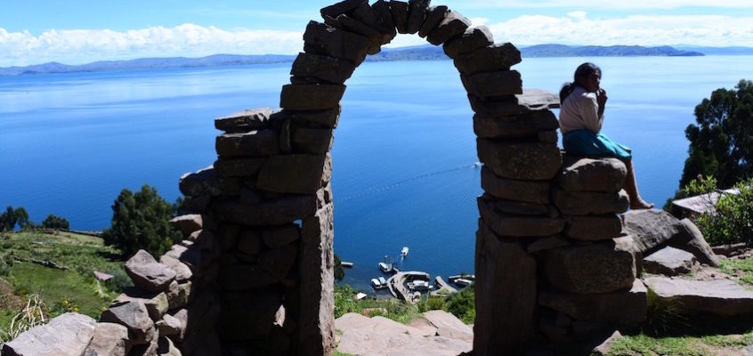 PEROU-BOLIVIE / Parcours insulaire sur le Lac Titicaca