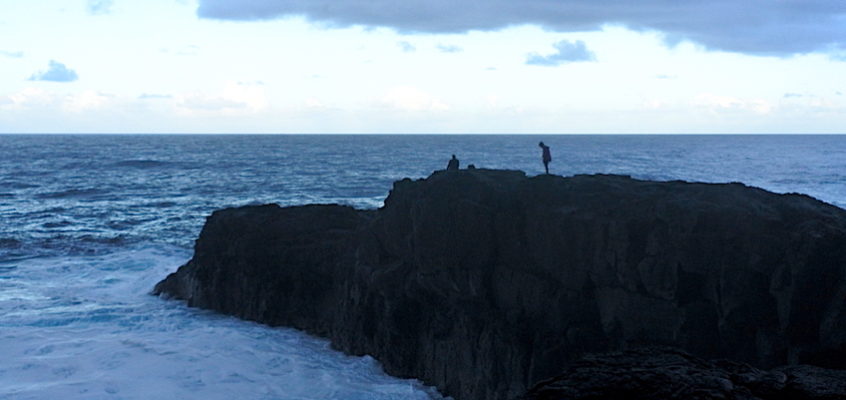 LA REUNION / Marcher sur des coulées de lave