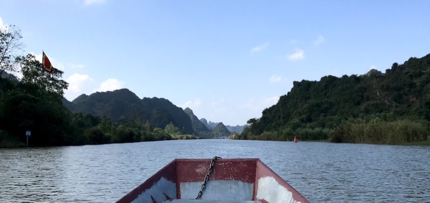 VIETNAM / Environs de Hanoï : la Pagode Parfumée